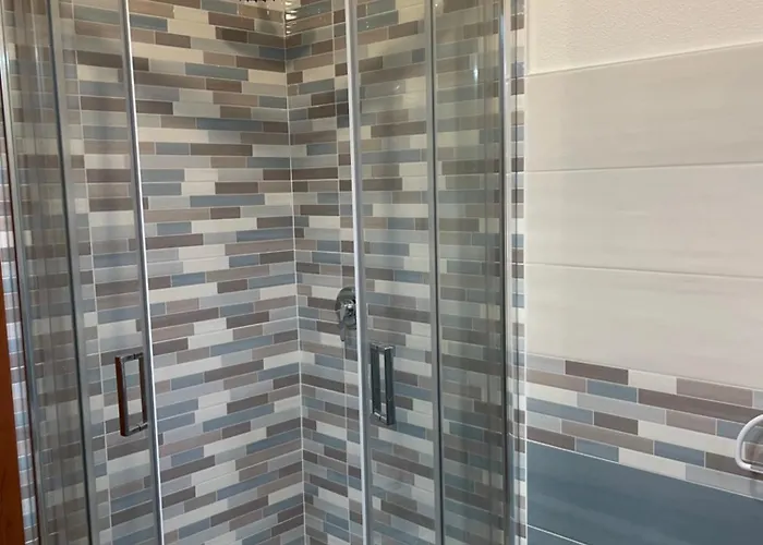 Vacanze Cielo E Celeste * تانايونيلا